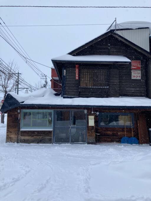 宿泊×編集事務所×土産物店「あさひかわ編集室」 Asahikawa Εξωτερικό φωτογραφία